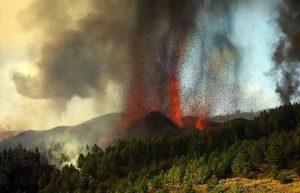 spain la palma volcano eruption letest news