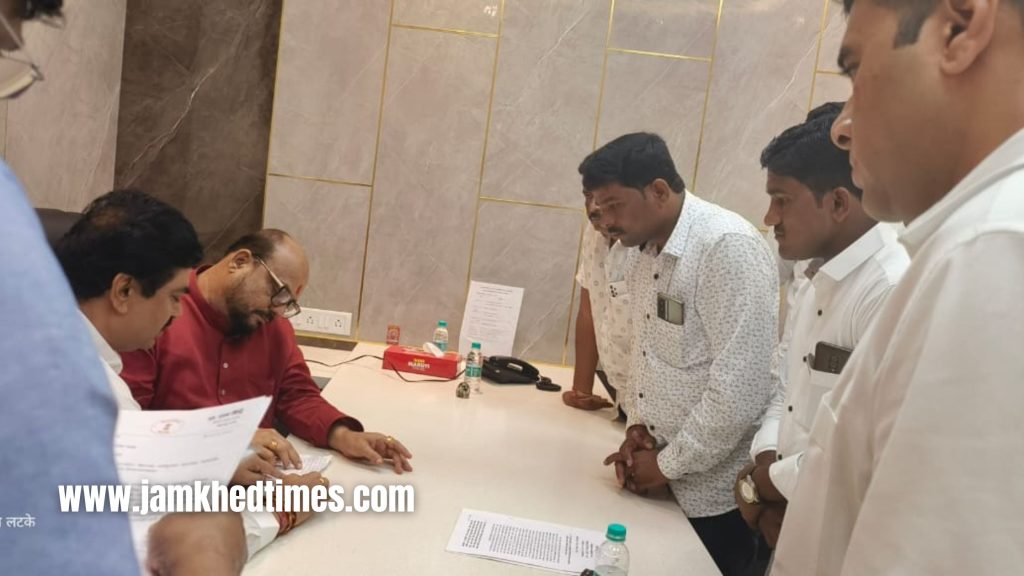 MLA Ram Shinde slaps Mujor officer, hasty transfer of sub-engineer of Ahmednagar Zilla Parishad water supply department