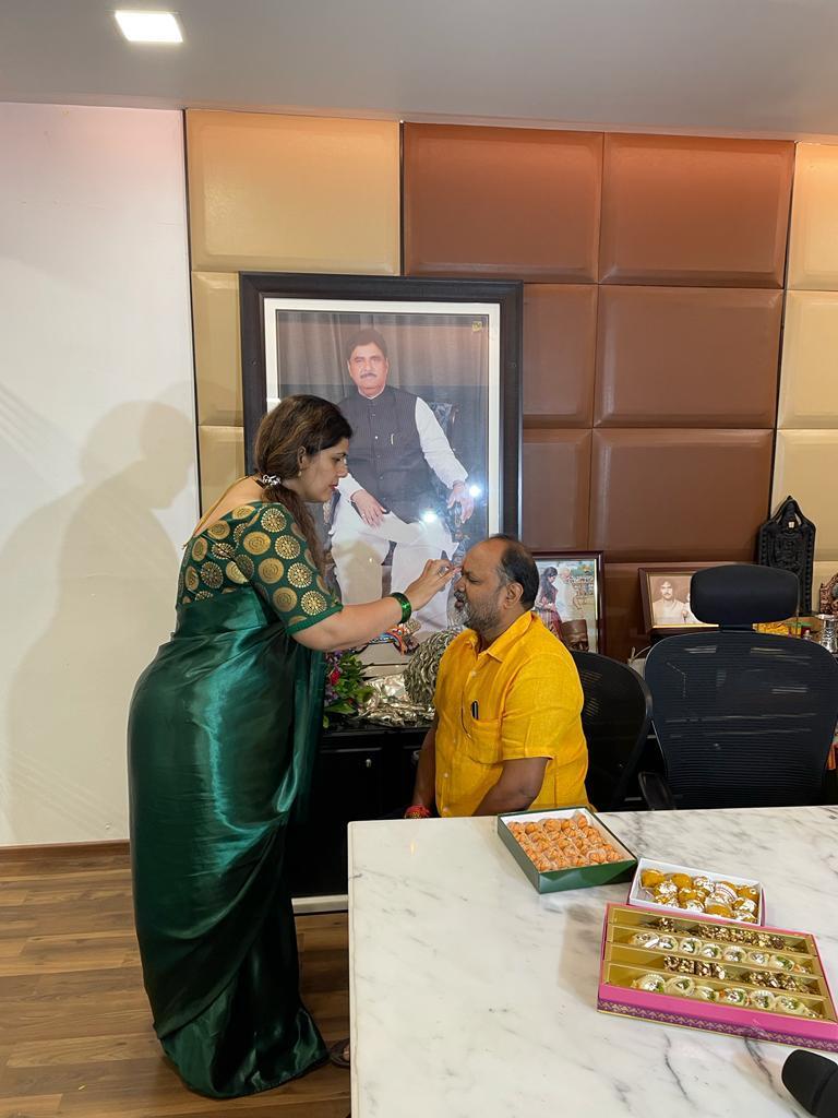 Pankajatai again revealed his displeasure, saying that I am not qualified enough to be given the post of minister