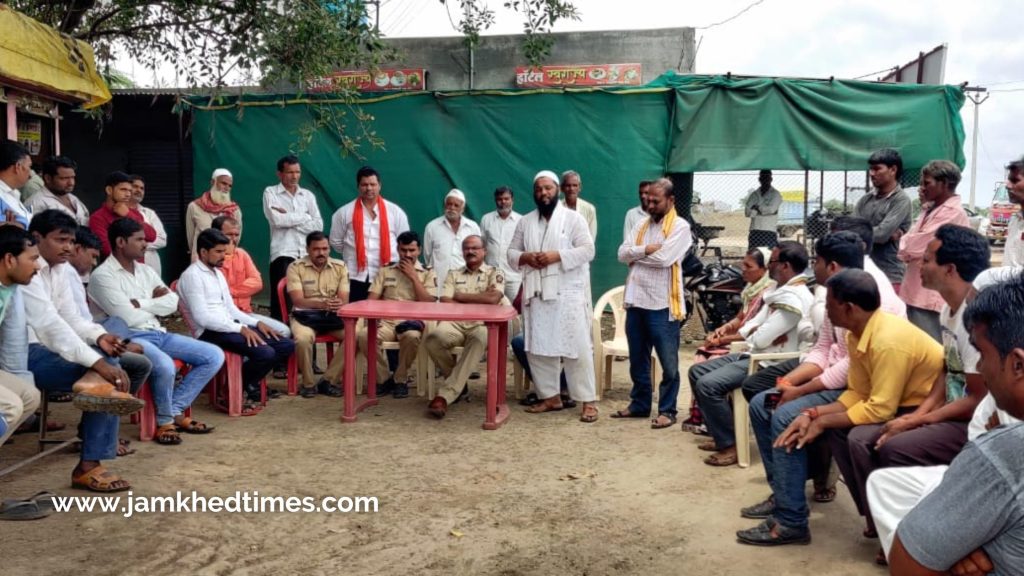meeting was held in Patoda, one village - one Ganapati