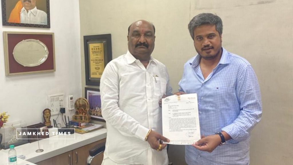 Fund 937 works of 1631 km - MLA Rohit Pawar's demand to Minister Sandipan Bhumre