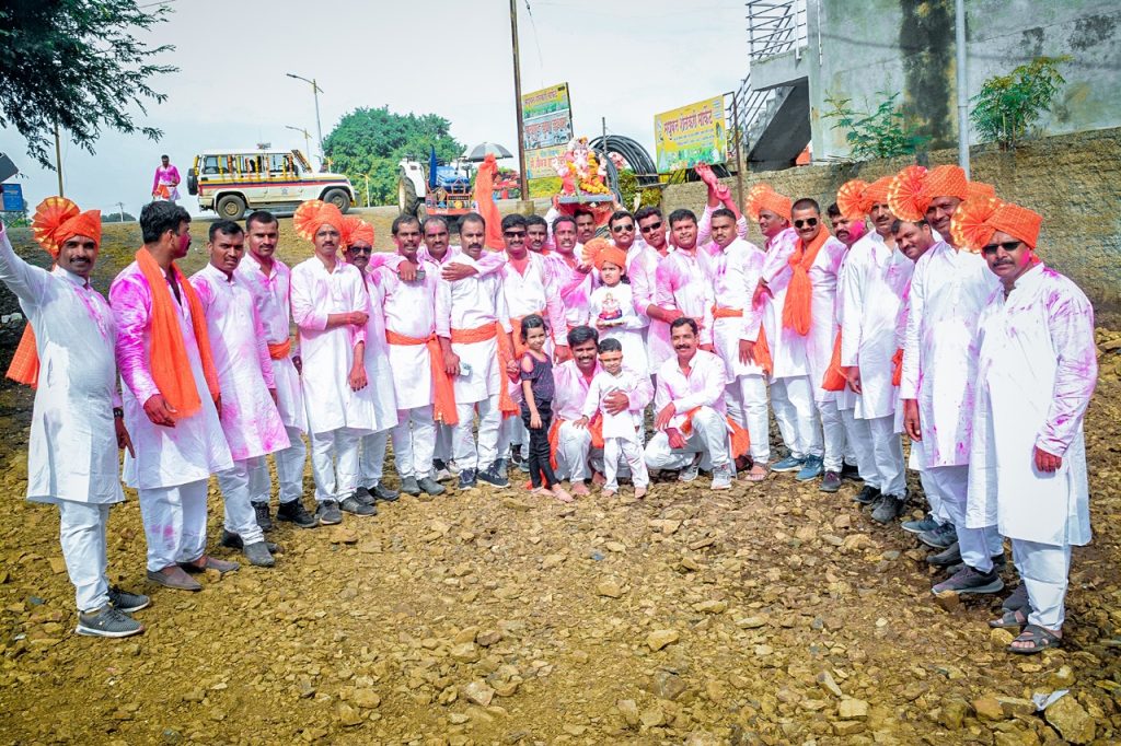 Jamkhed Police's Manmurad Dance to DJ's Beats, Ganesh Immersion Procession of Jamkhed Police Station Attracted the Attention of Jamkhedkars, Ganesh visarjan 2022, ganeshotsav 2022,