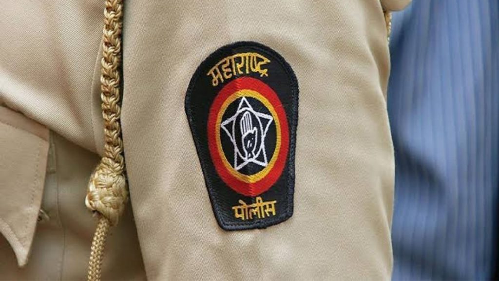 Maharashtra government's decision to provide loans to police officers and police employees for building houses through banks as before