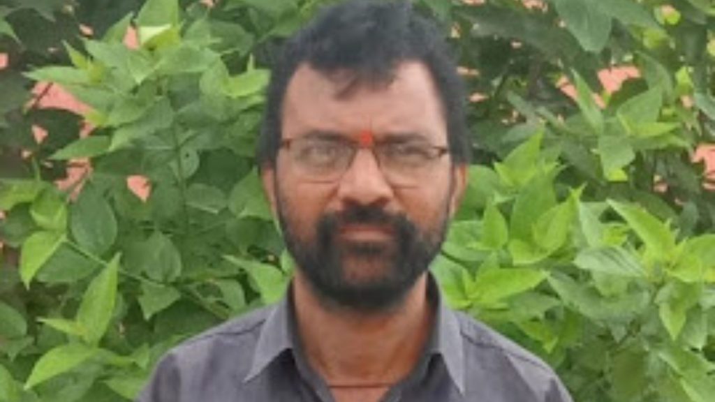 Jamkhed, Suicide of salon businessman in Kharda city