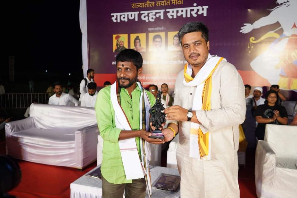 Exclusive moments from Maharashtra's biggest Ravan Dahan Sohla, kharda ravan dahan sohla 2022, rohit pawar news today 