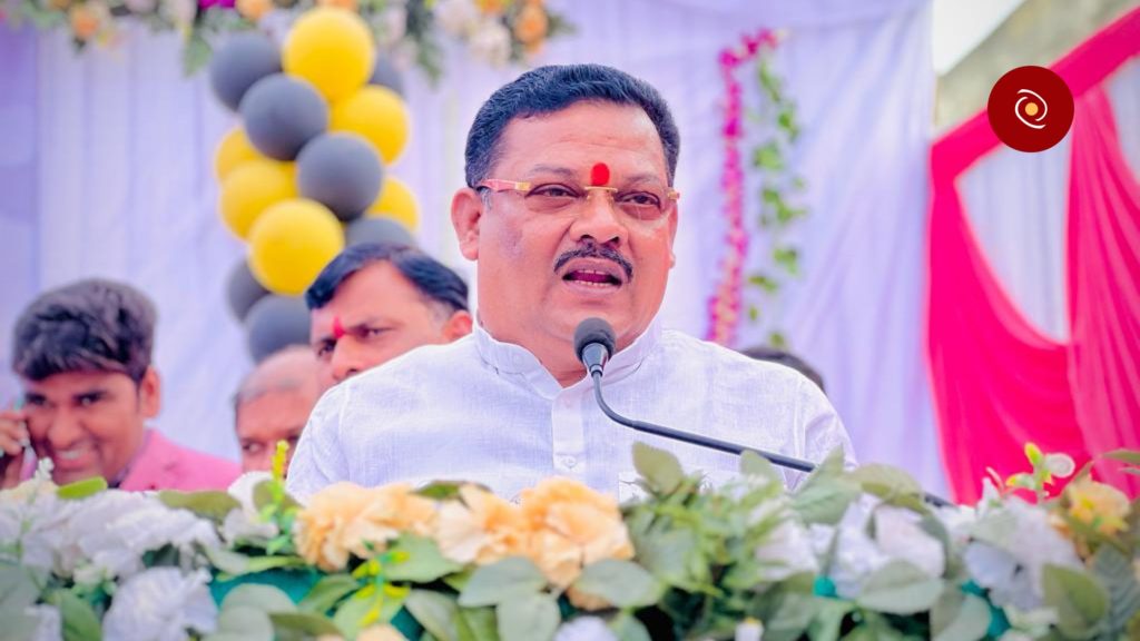 Big news, MLA from Marathwada of Shinde faction suffered heart attack, MLA Sanjay Shirsat shifted to Mumbai by special air ambulance.