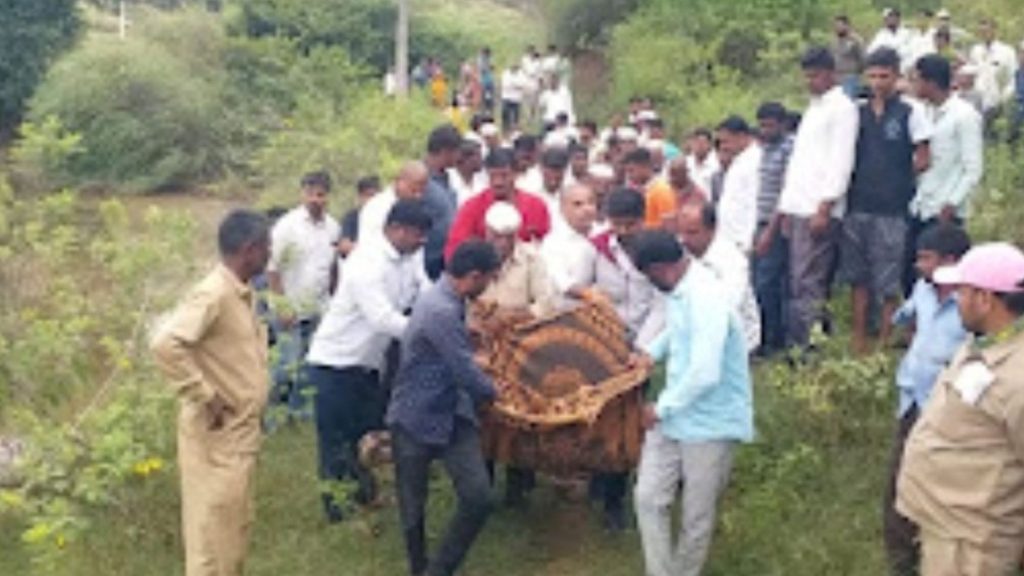 Shocking, electric shock death of four children of same family, incident in Sangamner taluka Ahmednagar district