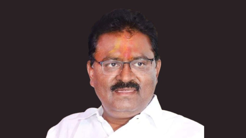 Big news, case filed against BJP MLA Suresh Dhas in Hindu Devasthan land scam case, Suresh Dhas latest news,