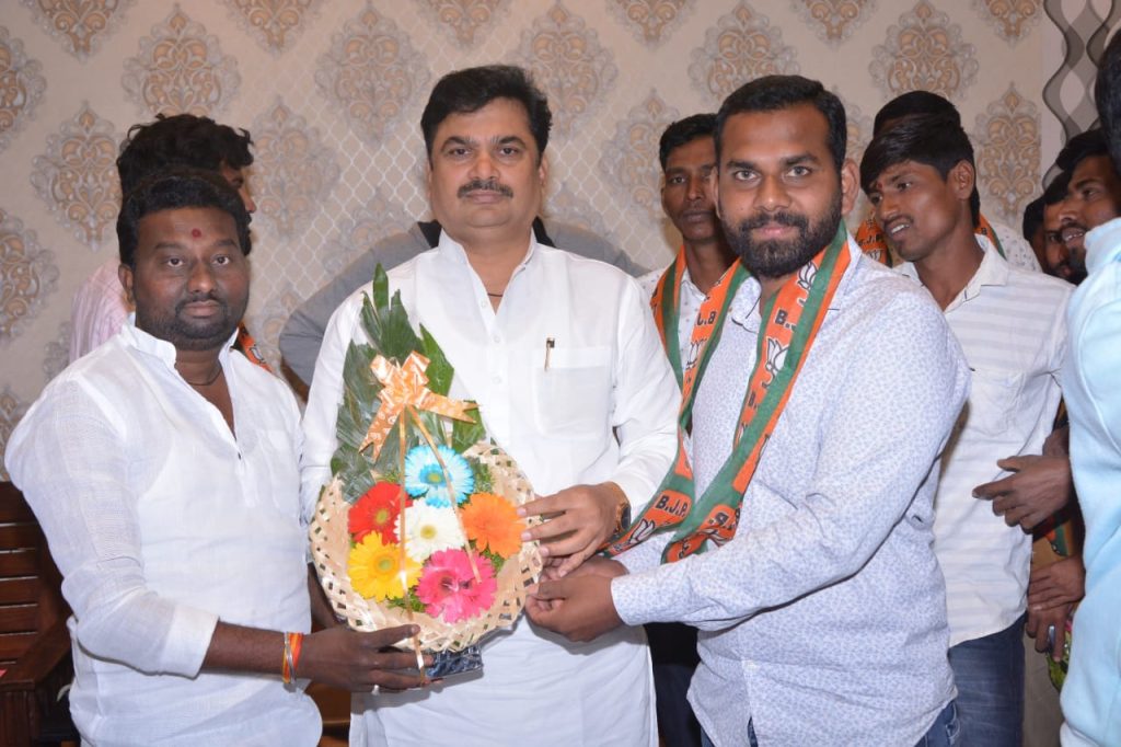 Shiledara of Rohit Pawar waited for BJP, why did youth leader Sambhaji Kolhe join BJP?, jamkhed latest news, 