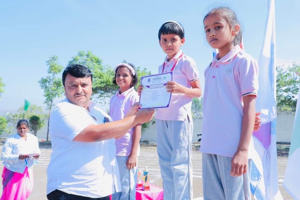 If you have mental physical and competitive fitness nothing can stop you from success - Laxmikant Khichi, jamkhed Podar Learn School celebrates two-day sports day with great enthusiasm