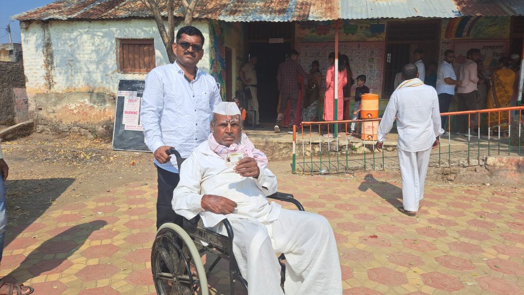 Ratnapur, Rajuri and Shiur polling was 47 percent till noon
