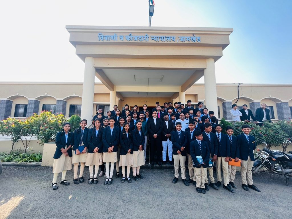 Students of Kalika Podar Learn School interacted with Judge Rajinikanth Jagtap, Students of Kalika Podar Learn School enjoyed court proceedings,