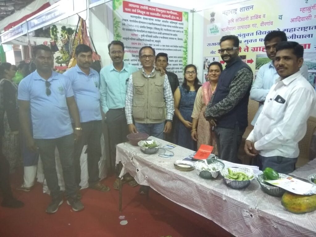 Agricultural success story, Young farmers can earn an income of 10 lakhs per acre, group farming has transformed living standards of youth, 