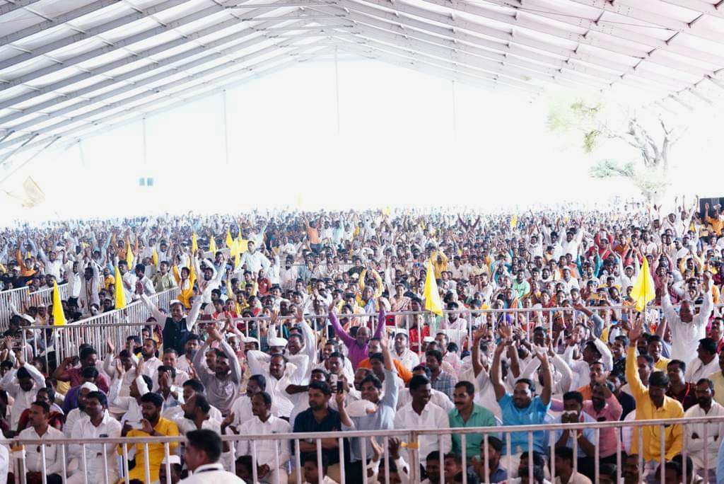 Devendra Fadnavis's support to MLA Ram Shinde's demand and Chief Minister Eknath Shinde's big announcement, Punyashlok Ahilya Devi Holkar Jayanti 2023