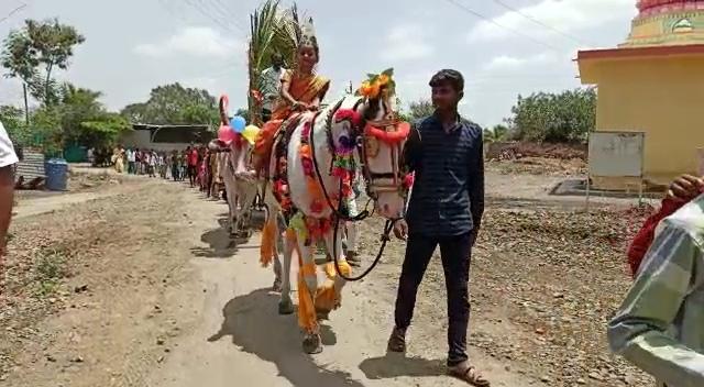 Jamkhed, Nadach Khula, pattern of Sarola primary school is very different, Sarola school's 'this' activity is being discussed strongly in jamkhed taluka,