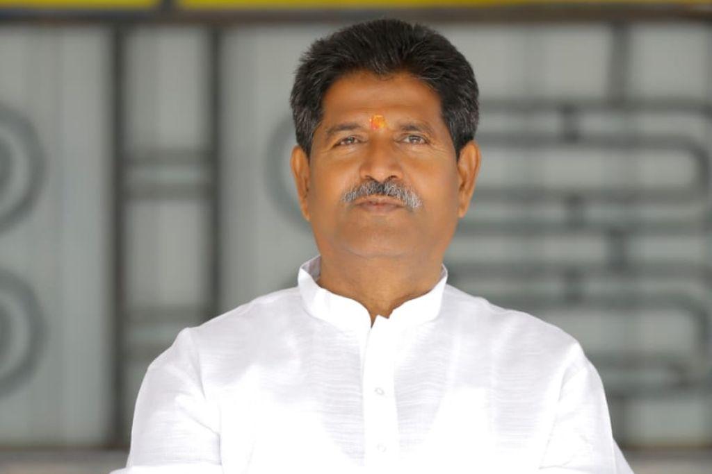 Sangamner, 7 crores sanctioned for road works including Mhalungi river bridge, efforts of MP Sadashiv Lokhande got great success, sangamner latest news,
