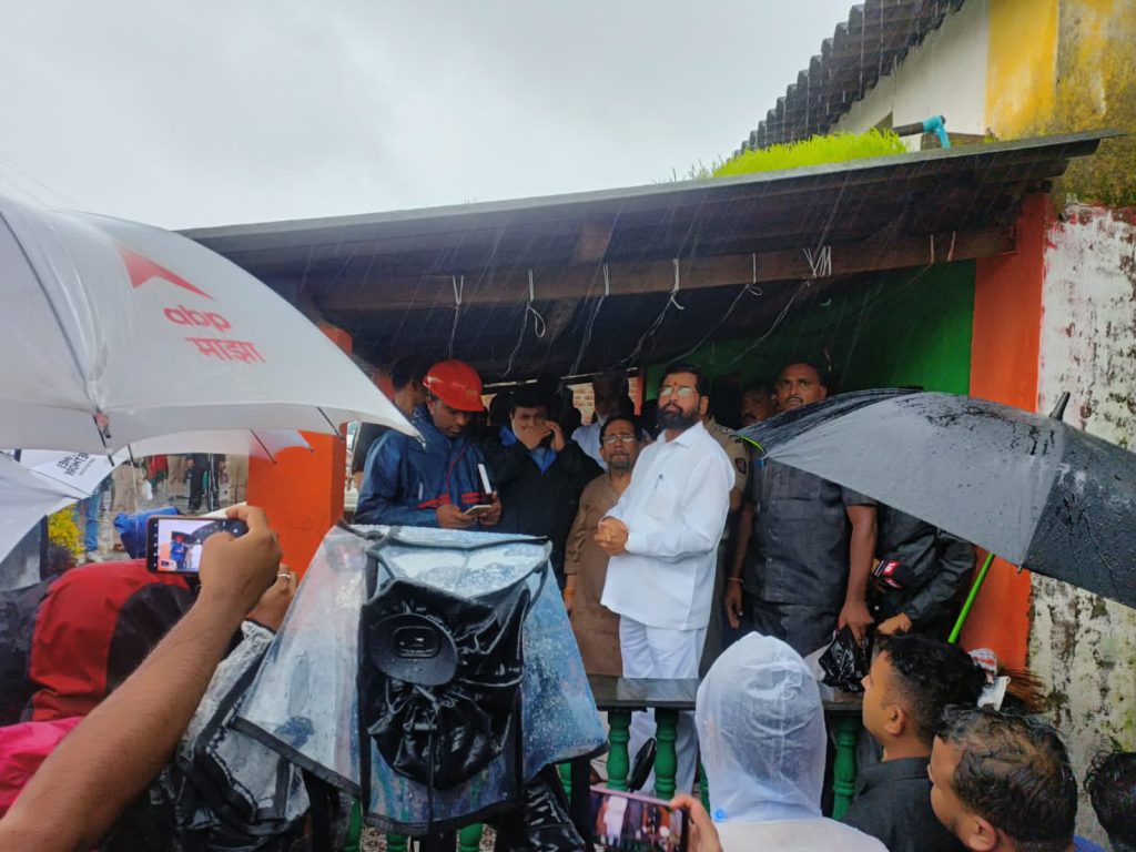 Raigad Khalapur Irshalgad Landslide latest news, repeat of Malin and Taliya, mountain collapsed on Irshalwadi-Irshalgad village, 5 people died, many people were trapped under mudslide, Chief Minister eknath shinde rushed to spot,