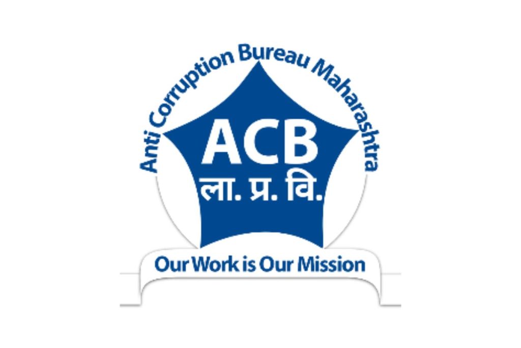 Female police constable in bribery net while accepting bribe of 2000, Kolhapur ACB Latest News, Female Police Constable Kajal Ganesh Londhe news
