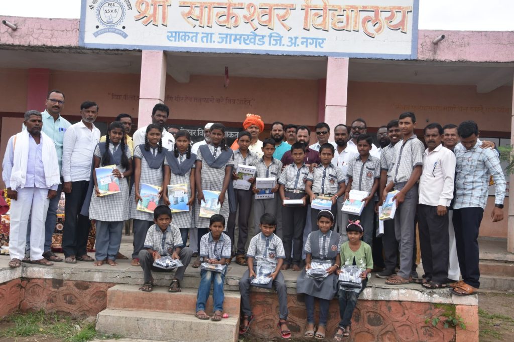 Social commitment maintained by journalist Sudam Varat is commendable - Police Inspector Mahesh Patil, jamkhed news today, 