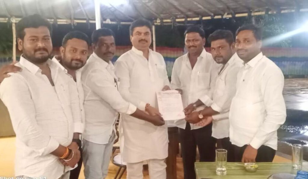 jawala village sarpanch Prashant Shinde met MLA Ram Shinde, what is reason Read on
