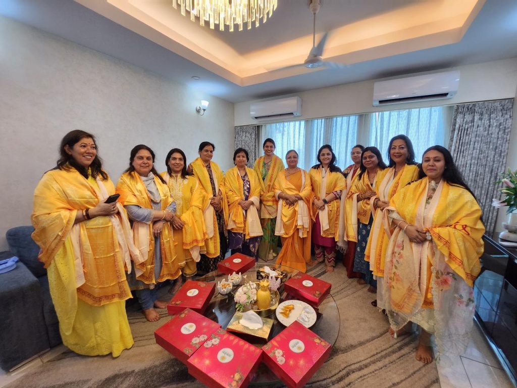 Dhanshree Vikhe Patil hosted Puranpoli feast For wifes of BJP leaders, many people including the wife of BJP National President were present,
