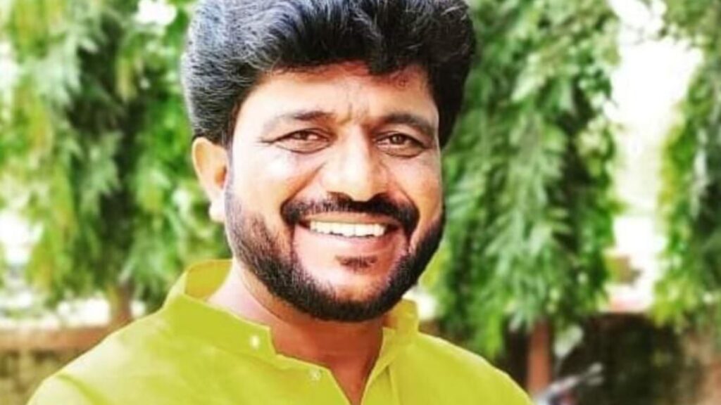 Writer Sharad Gore should be given chance as member of maharashtra Legislative Council appointed by Governor - demand of senior writer Shripal Sabnis