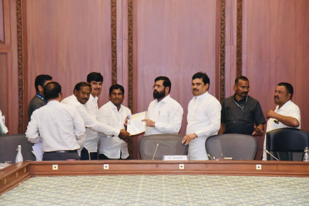 Jamkhed, MLA Ram Shinde along with delegation of Jamkhed Market Committee met Chief Minister and Marketing Minister, made big demand, ram shinde latest news today, 