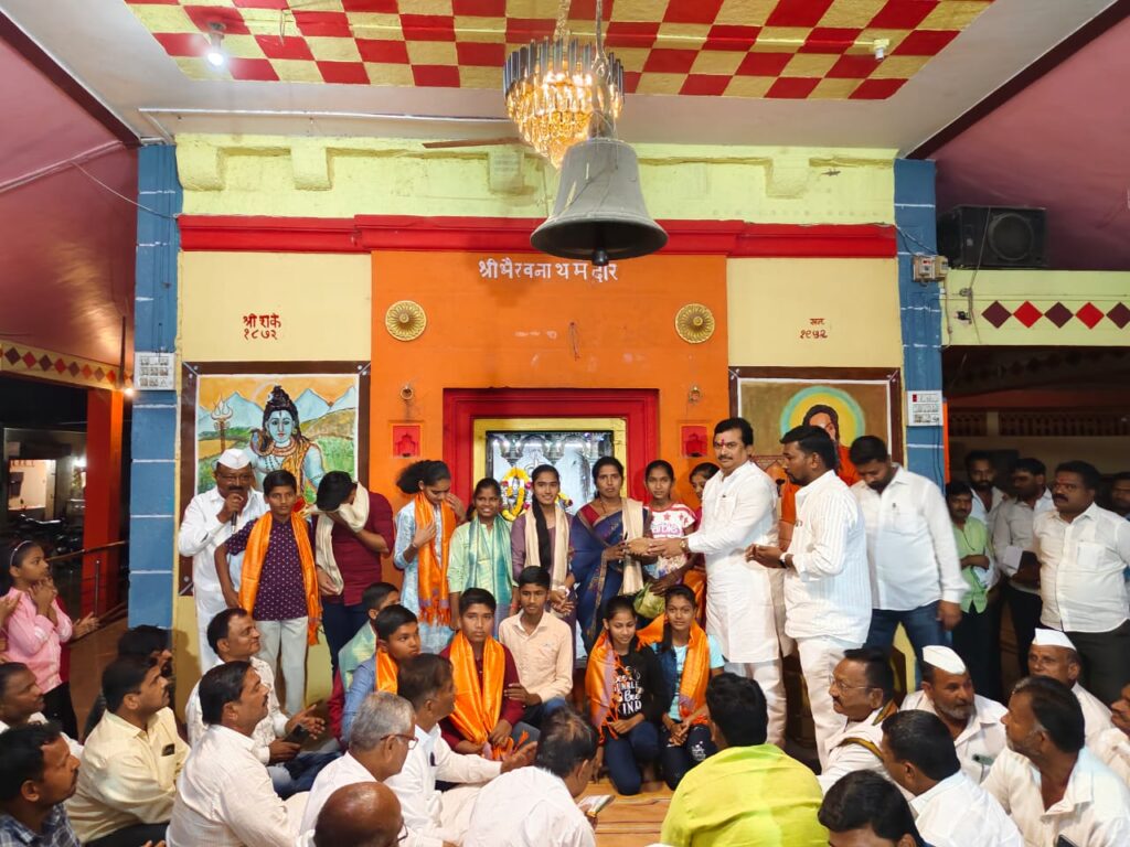 In Karjat MLA Prof. Ram Shinde has taken up Gaon Chalo Abhiyan