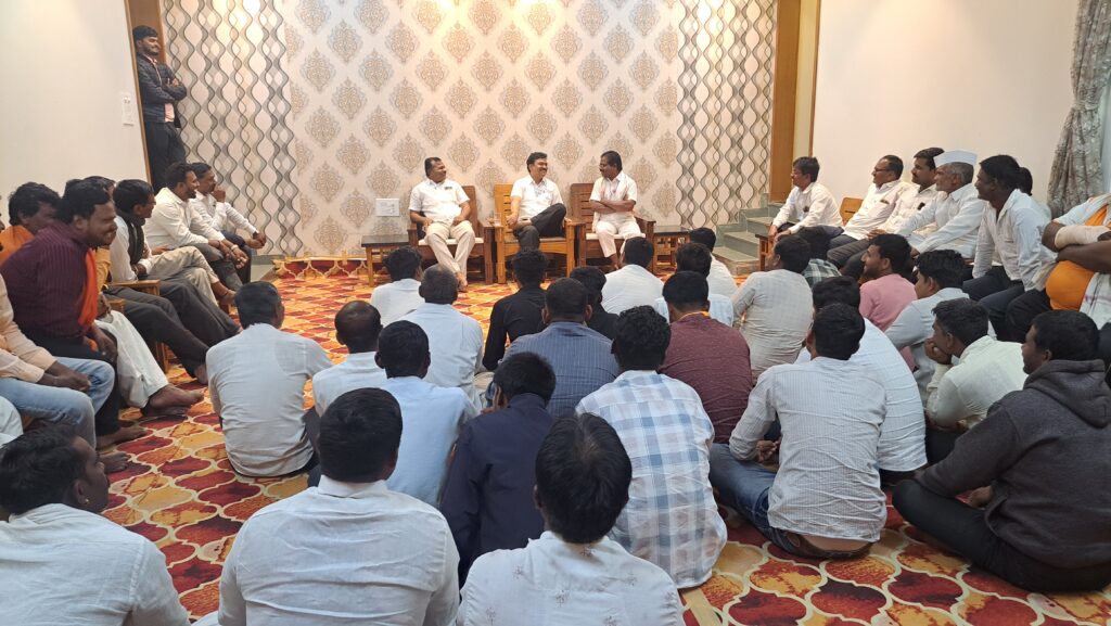 Karjat Jamkhed News, Political Earthquake in Kopardi, ML. Ram Shinde's Sustainable Development Inspired by NCP Young and Senior Workers Join BJP,