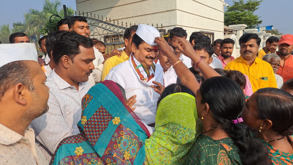 Ram Shinde Sabhapati, Speaker of the Vidhan Parishad, Ram Shinde received warm welcome in his native Chondi village, jamkhed news today live,