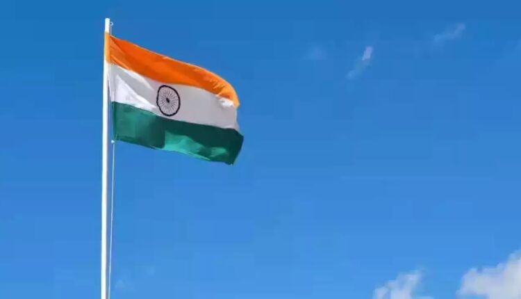 Republic Day Flag Hoisting Minister List 2025, On the occasion of 76th Republic Day of India,government has announced district wise flag hoisting minister list in maharashtra,