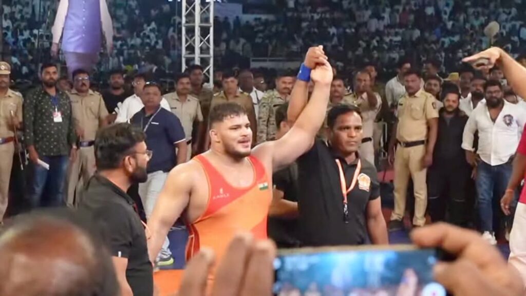 Maharashtra Kesari 2025 Results, Pune's Prithviraj Mohol emerged as the winner while Mahendra Gaikwad was the runner-up in the final match of Maharashtra Kesari Kusti Spardhaa 2025 