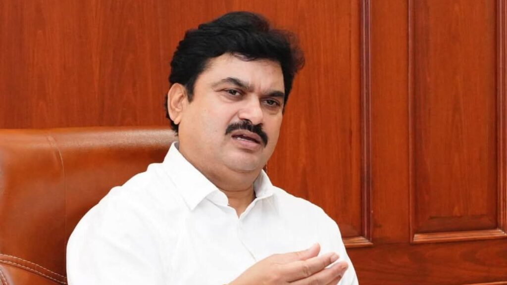 Opposition's plan to remove Prof Ram Shinde from the post of Speaker fails, the proposal is withdrawn by the opposition leader