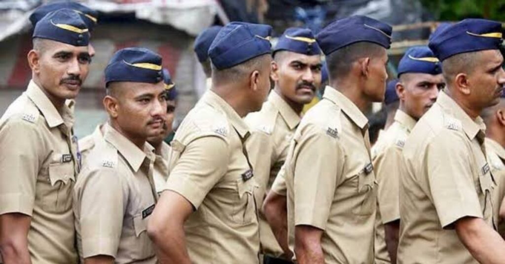 Police Constable Recruitment 2024-25, Big decision of maharashtra government, 15 thousand police posts will be recruited in Maharashtra Police Force, OMR system will be used for the written examination, police bharati 2025-26