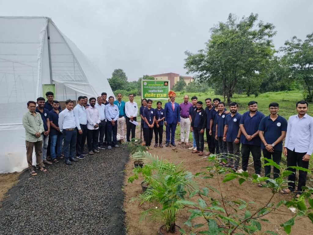 Seed sales center opened at Punyashlok Ahilyadevi Holkar Government Agricultural College, Halgaon, jamkhed,