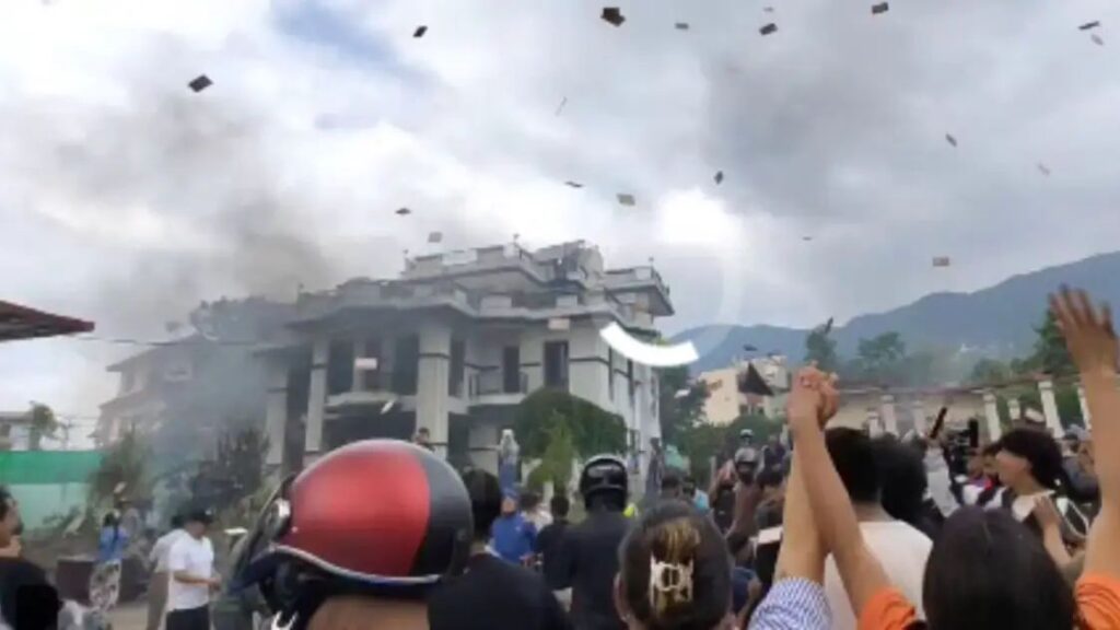 Nepal live, President's house burnt, Parliament set on fire, court arson, ministers' houses attacked, Prime Minister to leave country, why did riots break out in Nepal? Read in detail, 