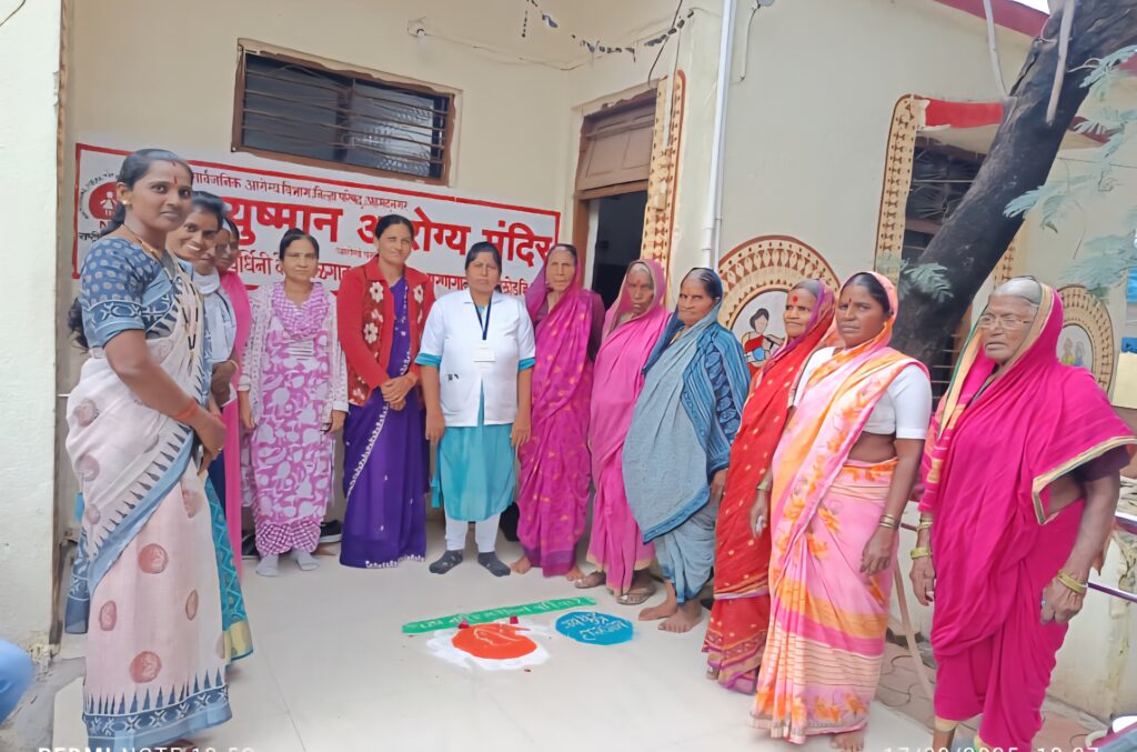 Jamkhed, Swasthya Nari Sashakt Parivar Abhiyan started with enthusiasm in Halgaon, 130 people checked in health check-up camp,