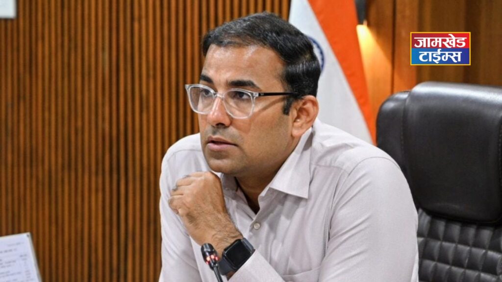 Ahilyanagar Breaking, No one should leave headquarters during disaster - District Collector Dr. Pankaj Asia's order, dr pankaj asia latest news today, 