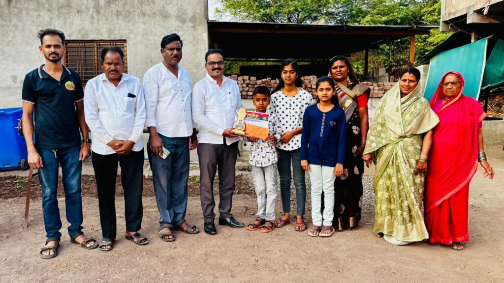 Raigad to Sinhagad, Build Fort competition , Spontaneous response from 55 contestants, Shivkal comes alive in Chapadgaon, karjat jamkhed news today,  