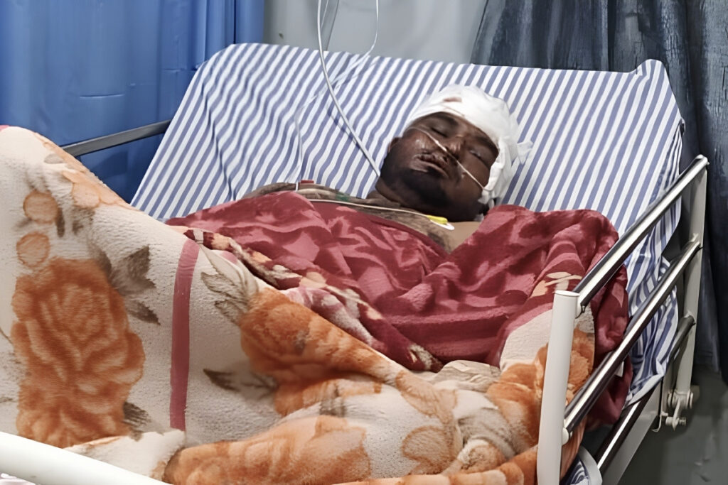 Jamkhed, Youth attacked with intent to kill during Nannaj chariot procession; goons run amok declaring "we'll finish him off"; case registered against six individuals, 