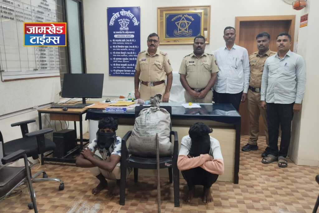 Gang that broke into grocery store in Jamkhed falls into police net, two arrested within 24 hours, two absconding,