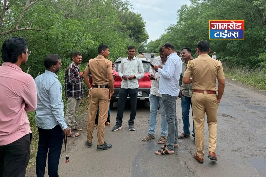 10.5 lakh robbery case, Kharda police,  balaji landage, jamkhed news, 